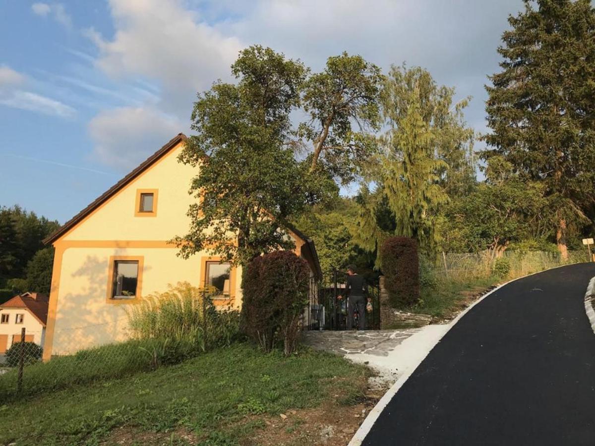 Ferienhaus Messern Esterno foto